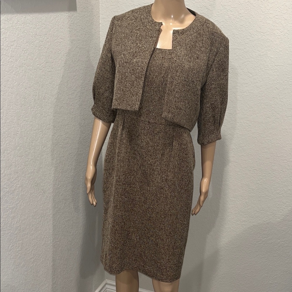 Jessica Howard Brown Tweed pocketed Dress with Cropped Jacket. Fully lined.